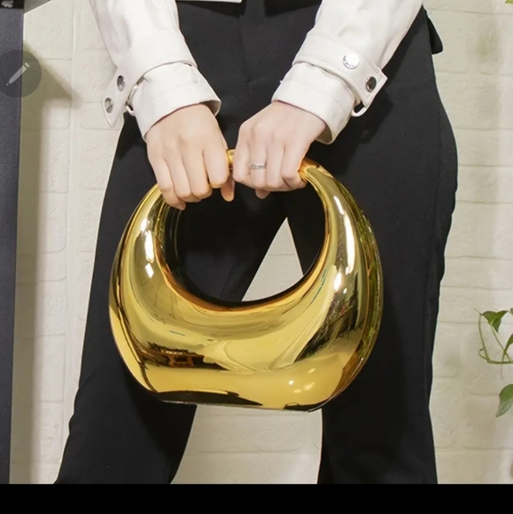 Luxurious handbag - Picture 2 of 7